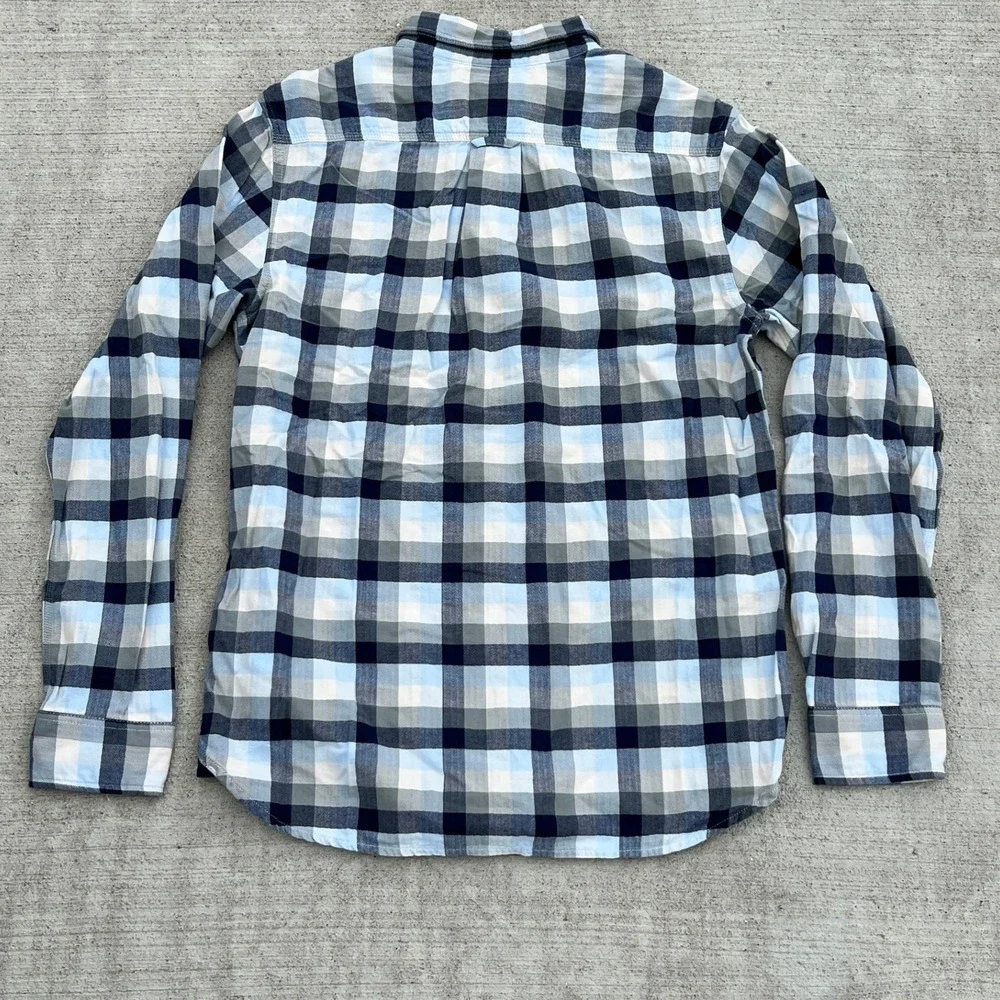 The North Face Plaid Long‎ Sleeve Button Up Shirt Men's Size M